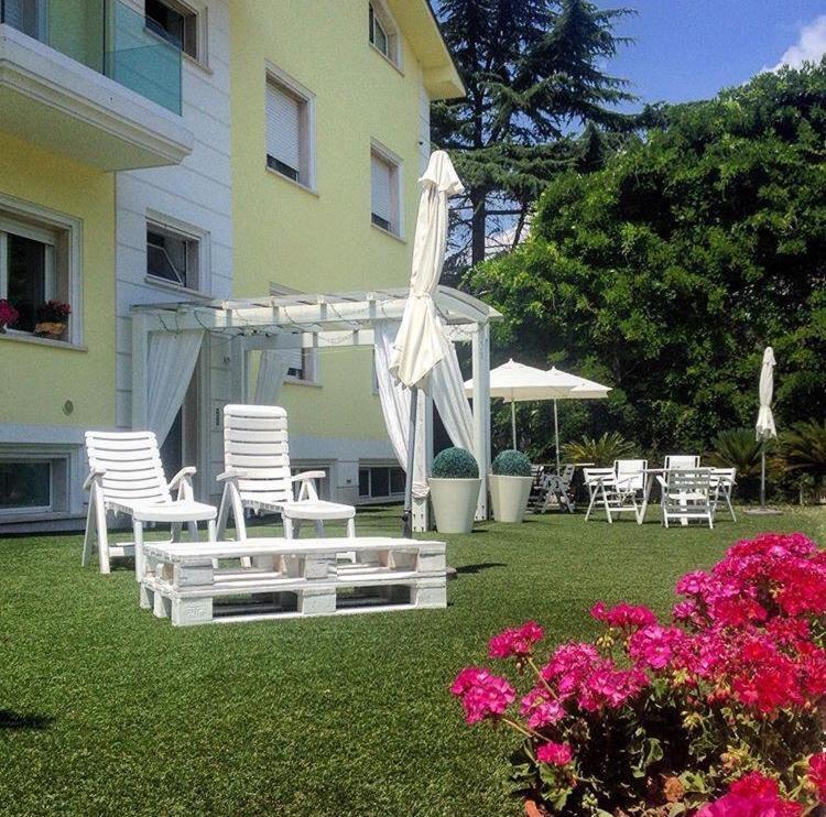 Ascoli Bonjour B&B & Apartments Parcheggio Privato & Giardino Асколи-Пичено Экстерьер фото